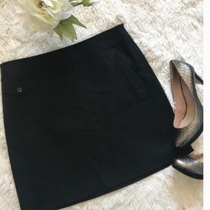 Banana republic black skirt